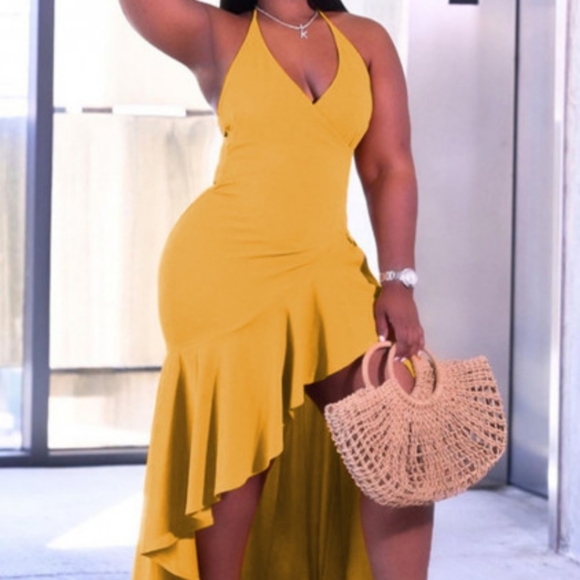 NWT Sexy ruffle dress - Picture 2 of 2